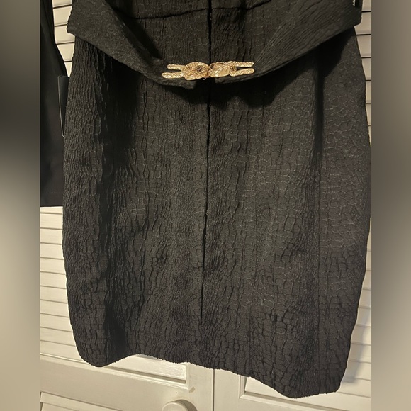 bebe Black knee-length sheath long-sleeved bodycon snake print cocktail dress - Picture 3 of 12